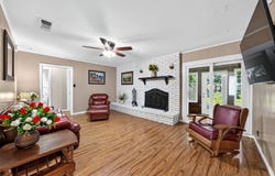 1205 YELLOWSTONE ST, Pleasanton, TX 78064
