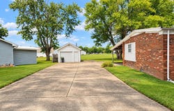 1111 E 7th Street, Metropolis, IL 62960