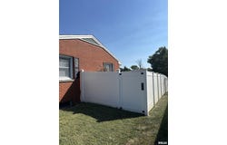 206 Massey Lane, Jacksonville, IL 62650