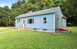 3 Champlin Drive, Hopkinton, RI 02804