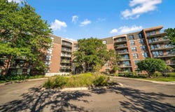 511 Aurora Avenue, Naperville, IL 60540