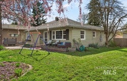 803 E 8th, Moscow, ID 83843