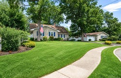1A Richard Place, Ronkonkoma, NY 11779