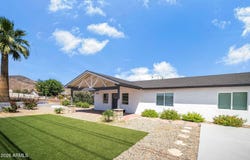 9845 N 15TH Avenue, Phoenix, AZ 85021