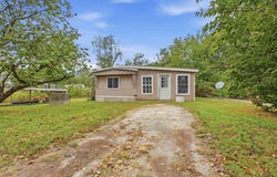 5307 S 55th Road, Walnut Grove, MO 65770