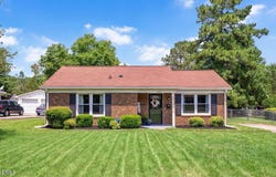 209 Omega Road, Durham, NC 27712