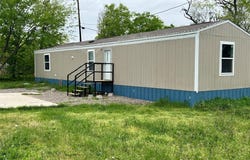 133 Old Bastrop Rd, Cedar Creek, TX 78612