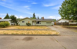 4710 12TH Ave, Keizer, OR 97303