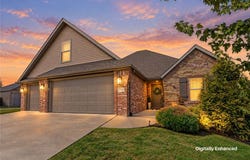 1740 Abbey Lane, Centerton, AR 72719