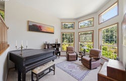 1894 W 27TH Pl, Eugene, OR 97405