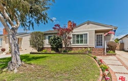 8312 Chase Ave, Los Angeles, CA 90045