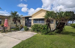 4103 Kahuna Ct, Ruskin, FL 33570