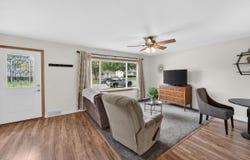 203 Fairview Court, Waunakee, WI 53597
