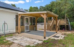 8111 Fourth St, Navarre, FL 32566