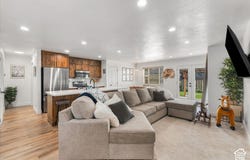 437 SCENIC Rd, Francis, UT 84036