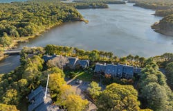 5 Riverview Avenue, Mashpee, MA 02649