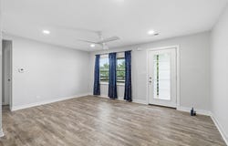 2661 E Division Street, Springfield, MO 65803