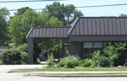 901 E Southline Road, Tuscola, IL 61953