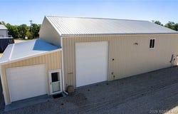 202 Hemi Lane, Laurie, MO 65038