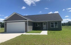 4962 E National Cemetery Road, Florence, SC 29506