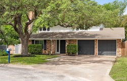 304 Clearsky Cir, Austin, TX 78745