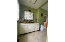 901 Loomis Ave, Corning, IA 50841
