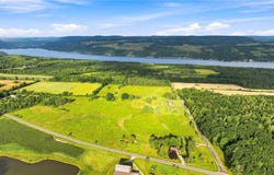 Rose Road, Hammondsport, NY 14840