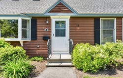 13 Cortland Circle, Bangor, ME 04401
