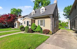 826 Irving Avenue, Royal Oak, MI 48067