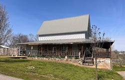 695 Summit Avenue, Mammoth Spring, AR 72554