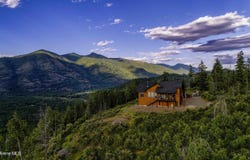 374 Carbine Dr, Clark Fork, ID 83811