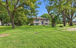 619 Maple Street, Lathrop, MO 64465