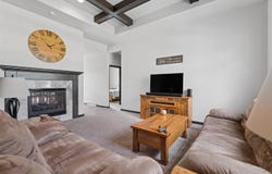 2127 W KOHL Drive, APPLETON, WI 54913
