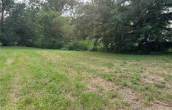 Cowell Street, Paola, KS 66071
