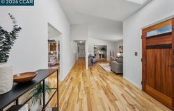 555 Kismet Ct, Walnut Creek, CA 94597