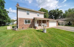 119 Claremont Circle, Brooklyn, MI 49230