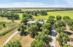 5787 HWY 377/67, Comanche, TX 76442