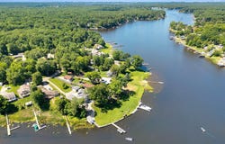 7 Circle Drive, Fruitport, MI 49415
