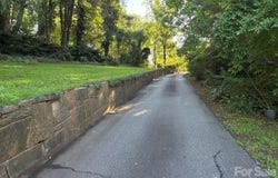 255 Glengarnock Road, Tryon, NC 28782