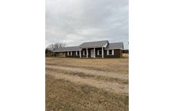 5823 Pond Creek Road, Ozark, AR 72949