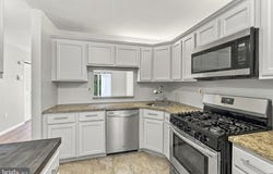 22 ABELIA Court, LAWRENCE TWP, NJ 08648