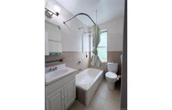 141-48 78th Ave, Flushing, NY 11367