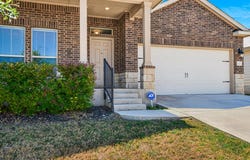 112 Taggart Trl, Jarrell, TX 76537