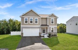 417 EURASIAN Drive, BUNKER HILL, WV 25413