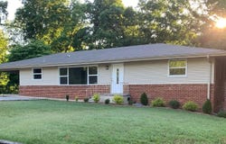 722 Dixie Ave, Florence, AL 35630