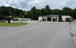 5974 Canton Road, Cadiz, KY 42211