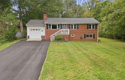 8411 LELAND Road, MANASSAS, VA 20111