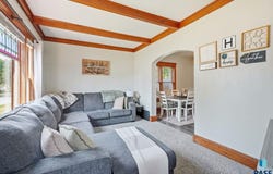 718 E 4th St, Dell Rapids, SD 57022