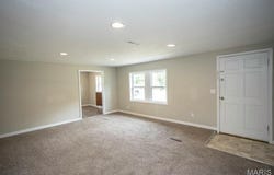 21065 Highway Y, St Robert, MO 65584