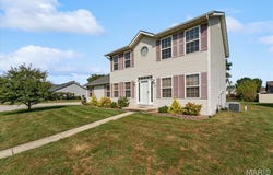 950 Whitechapel Drive, O'Fallon, IL 62269